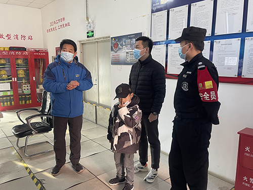 1656092044416233.jpg 慰問組了解貝倫產業(yè)園消防系統(tǒng)情況.jpg